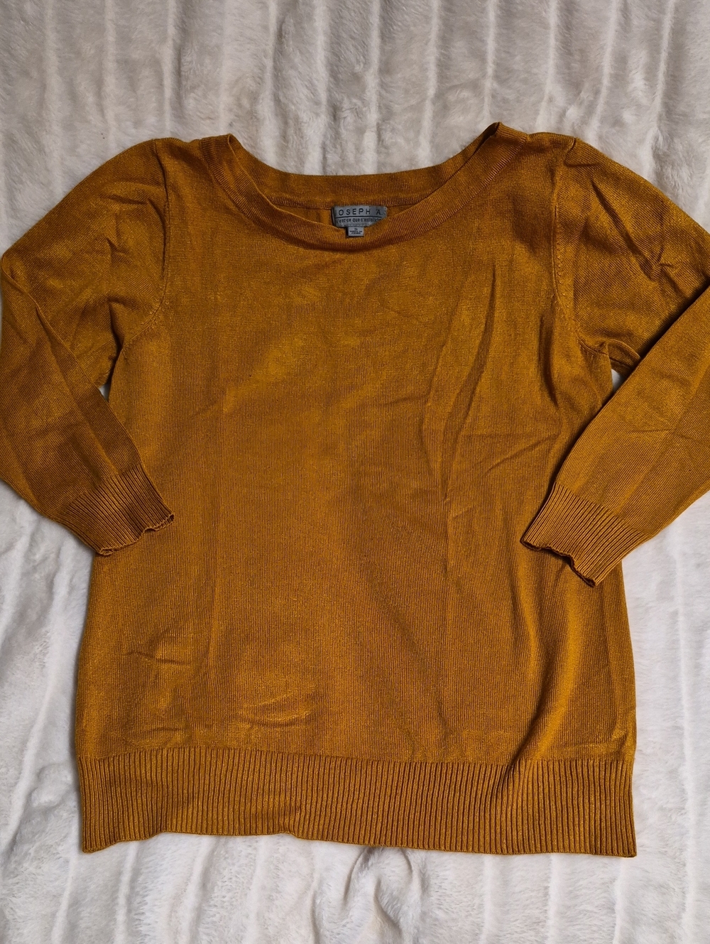 Joseph Women's Scoop Neck Sweater in Mustard